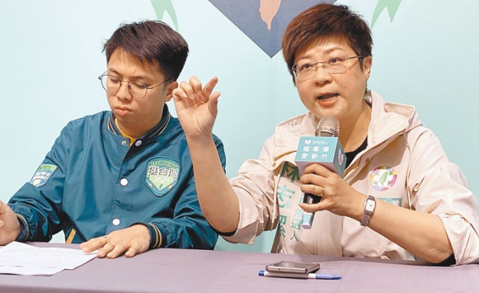 民进党新竹市民代参选人林志洁