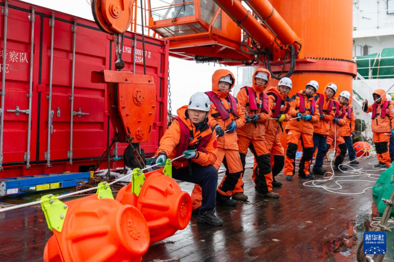 第40次南极审核丨中国在极地布放首个生态潜标