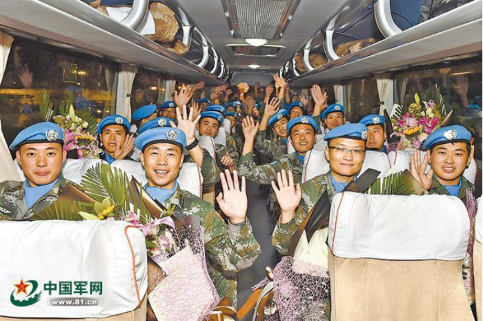 走近中国维和部队——赴利比里亚维和部队：在内战废墟中重建和平传递友谊36