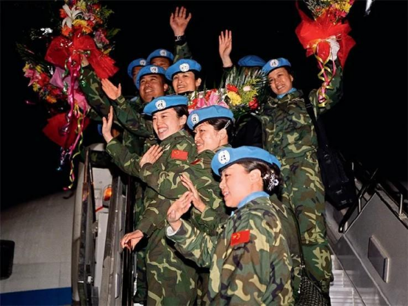 走近中国维和部队——赴利比里亚维和部队：在内战废墟中重建和平传递友谊1391