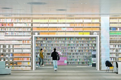 以創新開路，興文化産業
