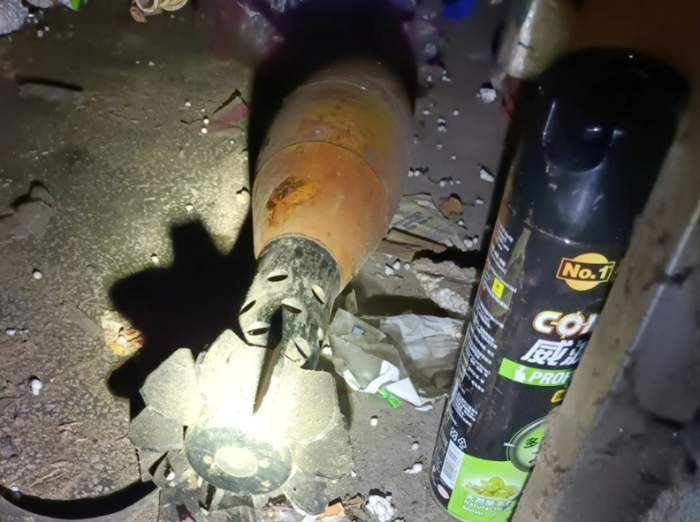 新北市芦洲区住户惊见“未爆弹”