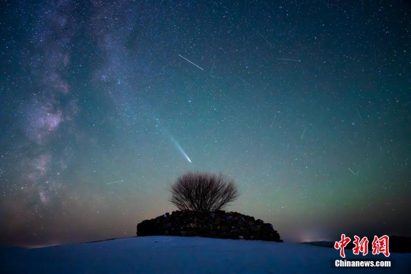 赏额尔古纳冬夜里的璀璨星空