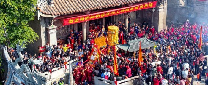 共同传承弘扬妈祖文化 两岸妈祖信众同谒妈祖