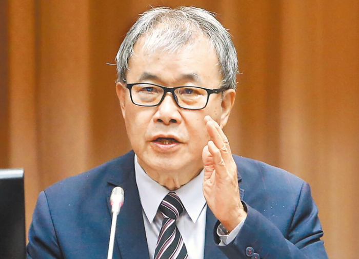 台教育部长郑英耀