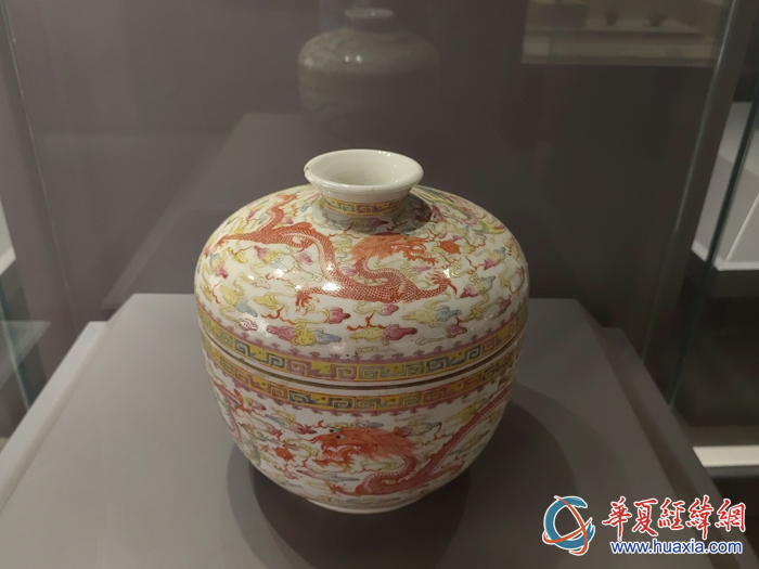 nan6：粉彩盖碗（清光绪）