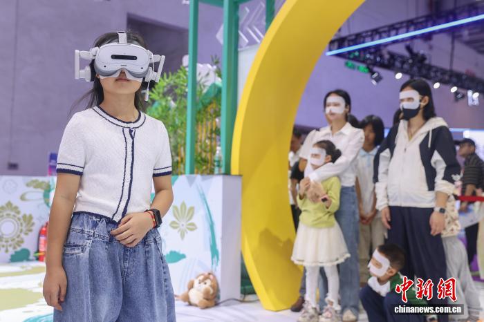 第七届VR/AR产业博览会在江西南昌开幕