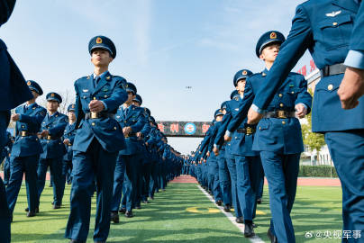 006KQV1Aly1i6r7tvw4s7j348a2to4qw