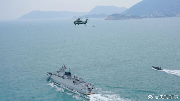 006KQV1Aly1i6rcasymvoj30u00gwta8