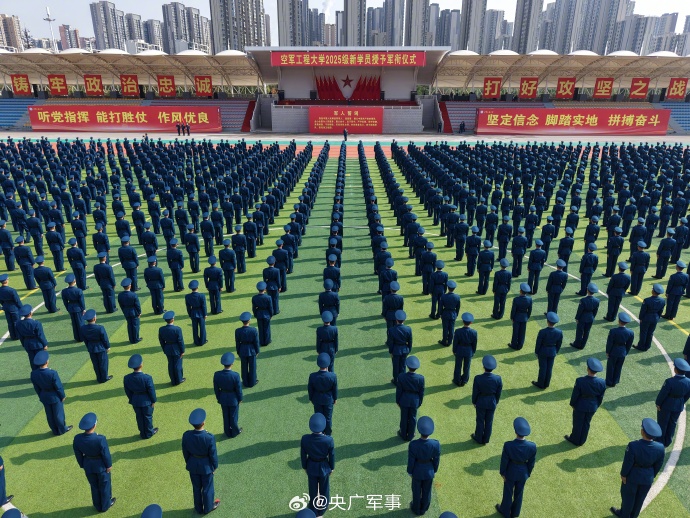 001SX8hXly1i6r7f3q7dvj635s2dc4qt02