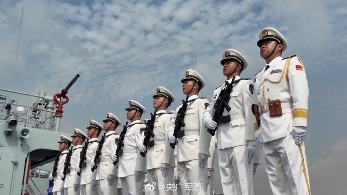 001SX8hXly1i6s4qwmpu7j62yo1o0hdt02