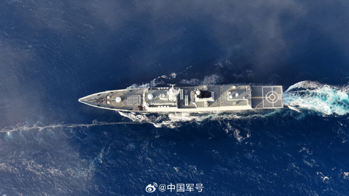 008rKb6ply1i6zvpfbwa5j32ug1lm1kx