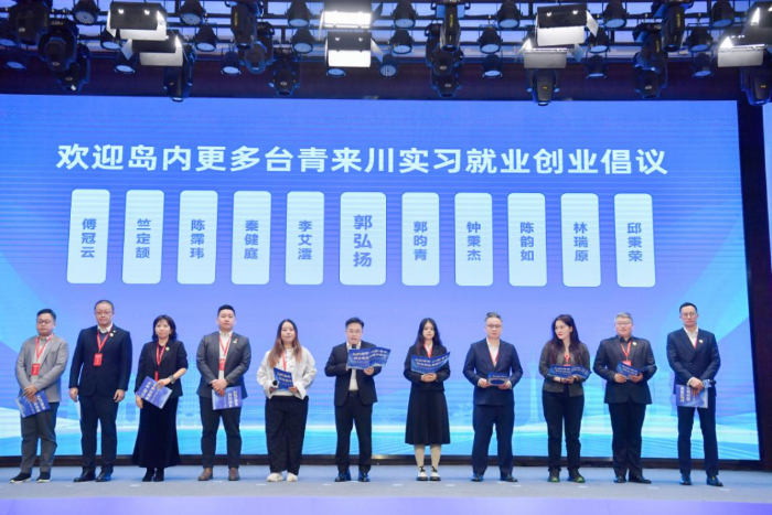 ccb0455f-6510-401f-ba63-fc01834cc34e